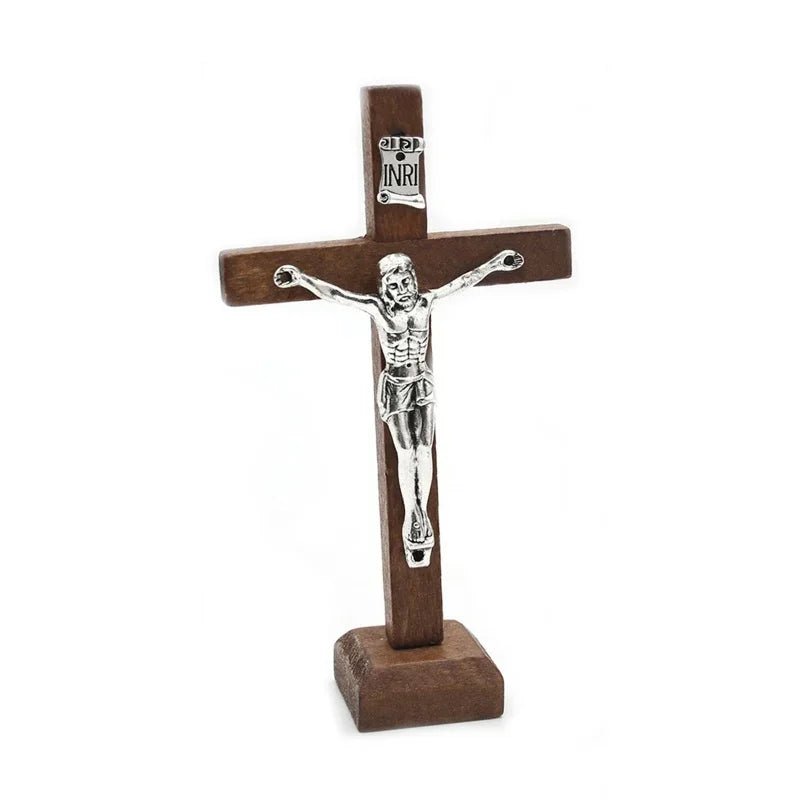 Crucifixo de Madeira com Suporte: Simplicidade e Devoção para Sua Casa - Loja São Miguel